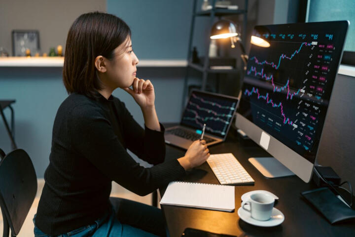 Understanding Stock Vesting Schedules in Your Job Offer